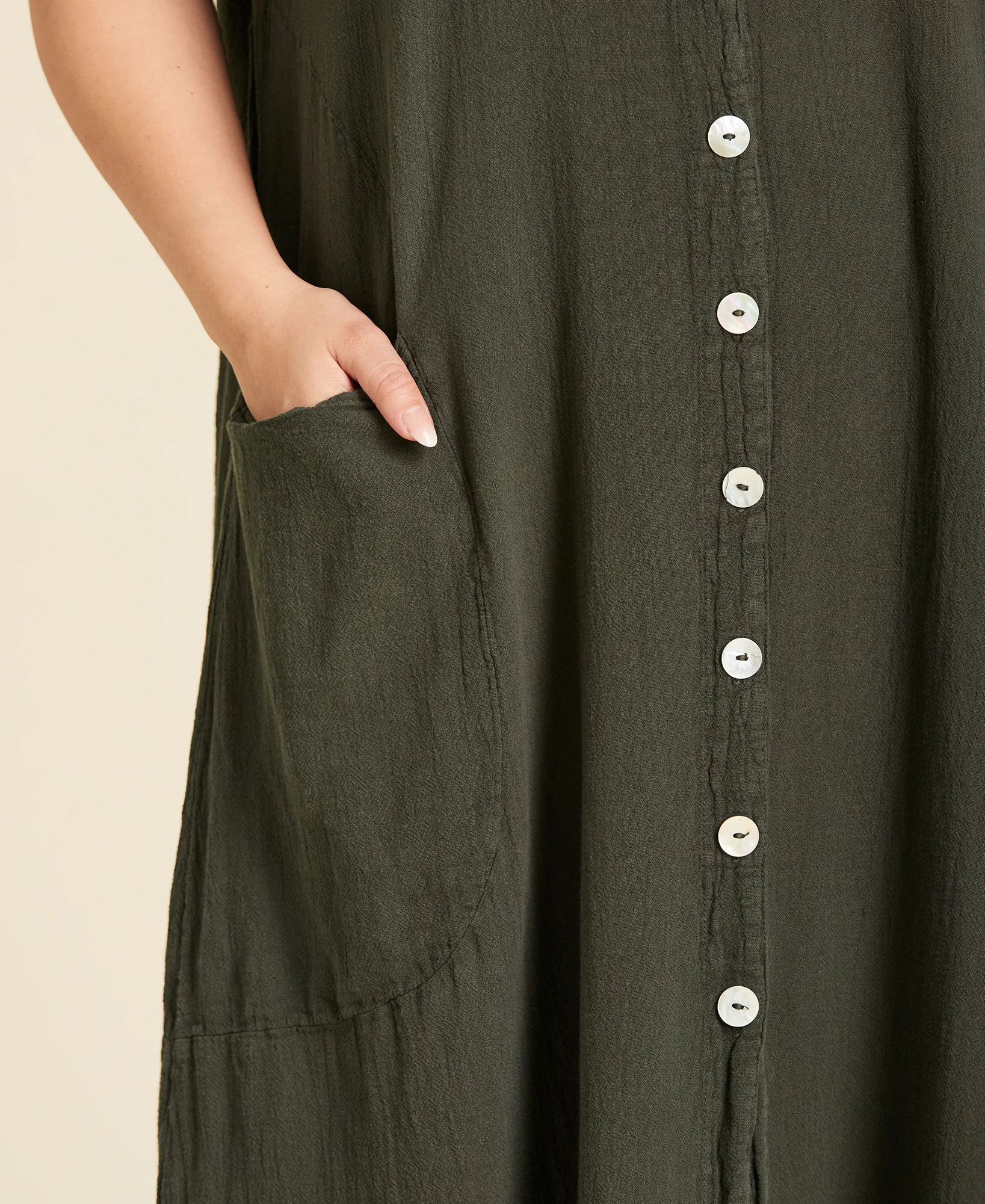 Vestido largo de algodón con botones Raphaele color verde militar