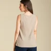 tank_taupe_03 Tank