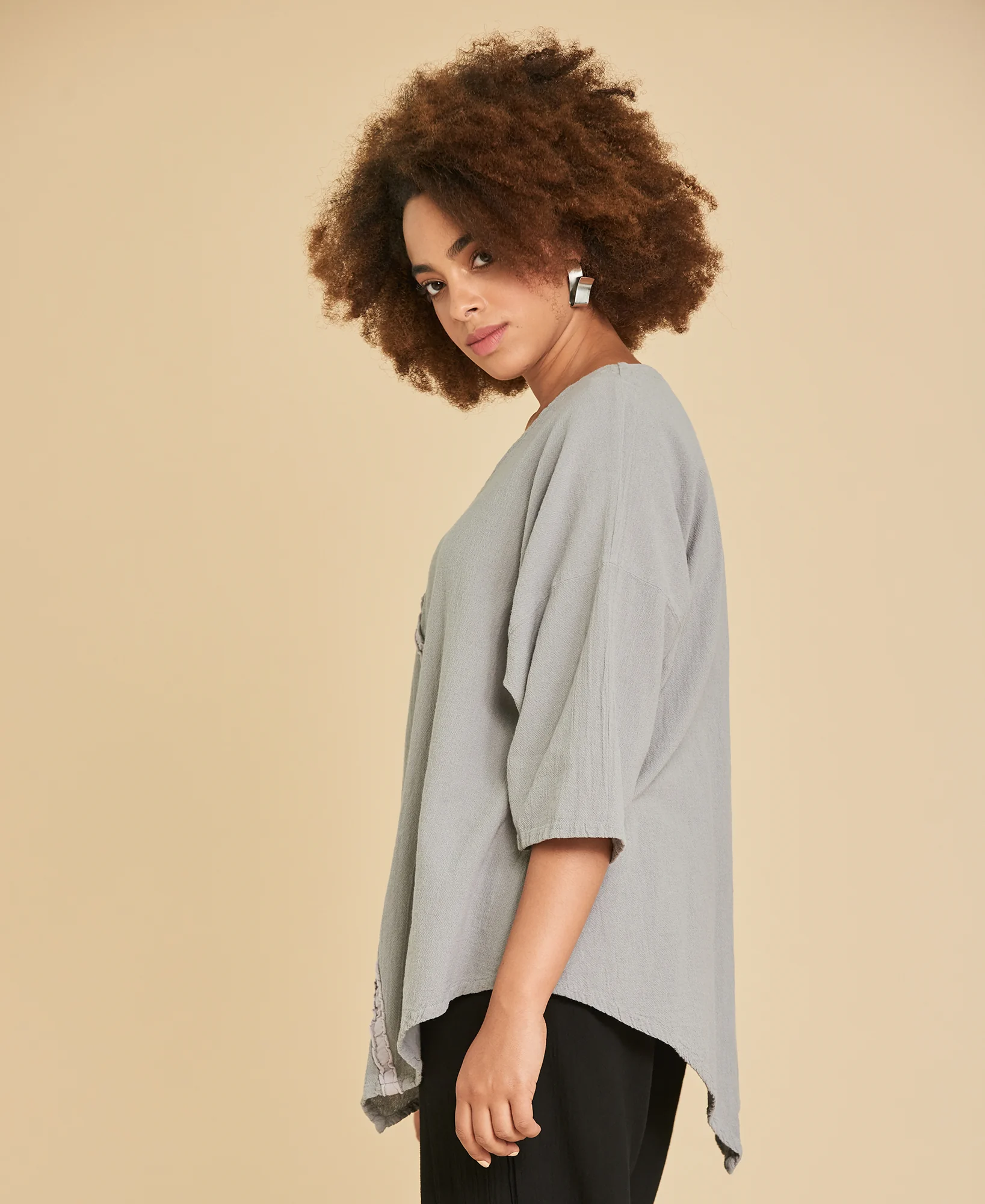 Blusa larga de algodón con mangas ¾ Aruba color gris claro