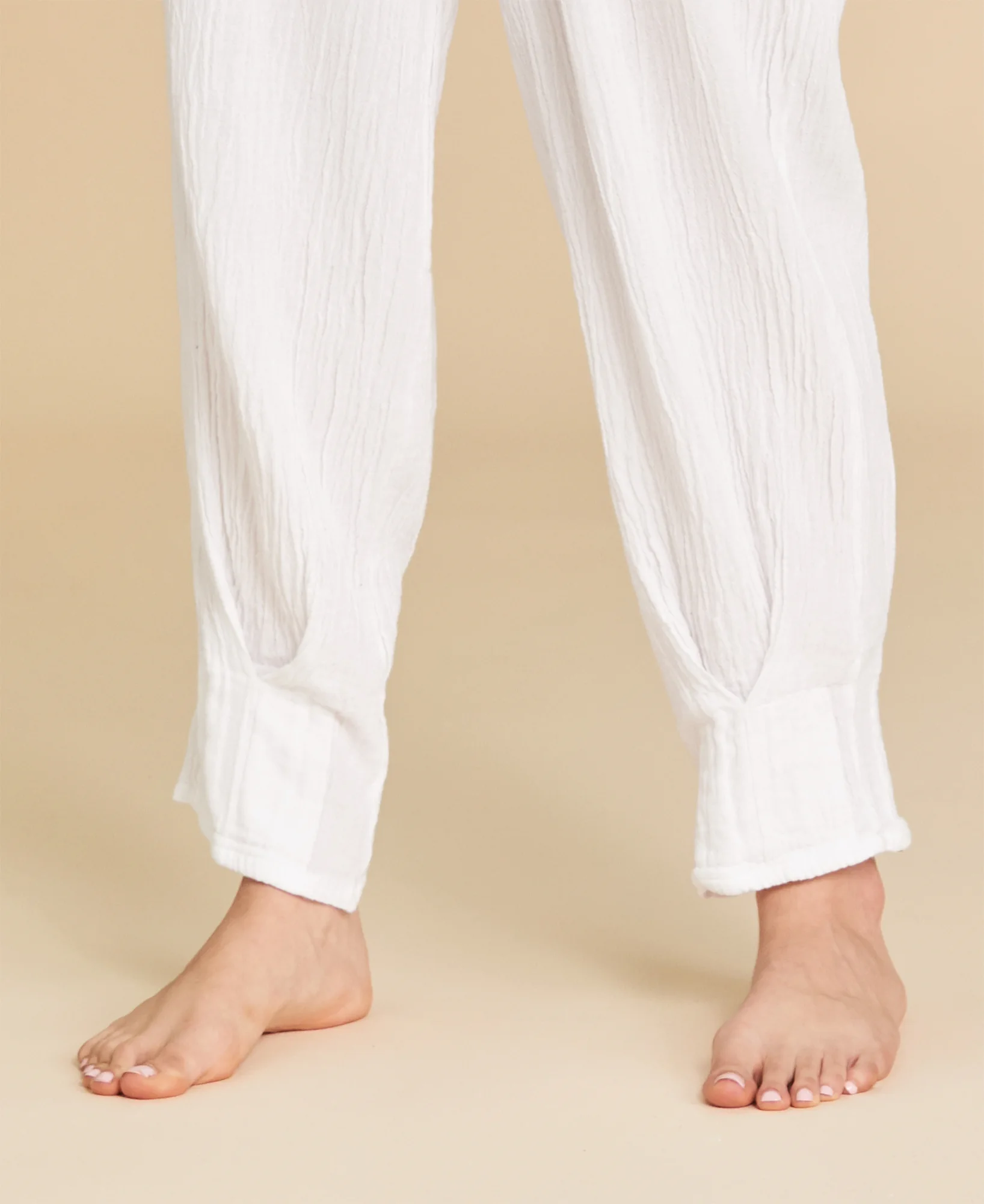 Pantalón tipo harem de algodón Ibiza color blanco