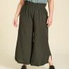 Pantalón culotte de algodón con aberturas Opalo color verde militar