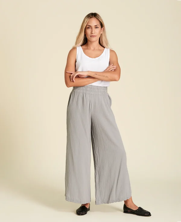 Pantalón culotte de algodón con aberturas Opalo color gris claro