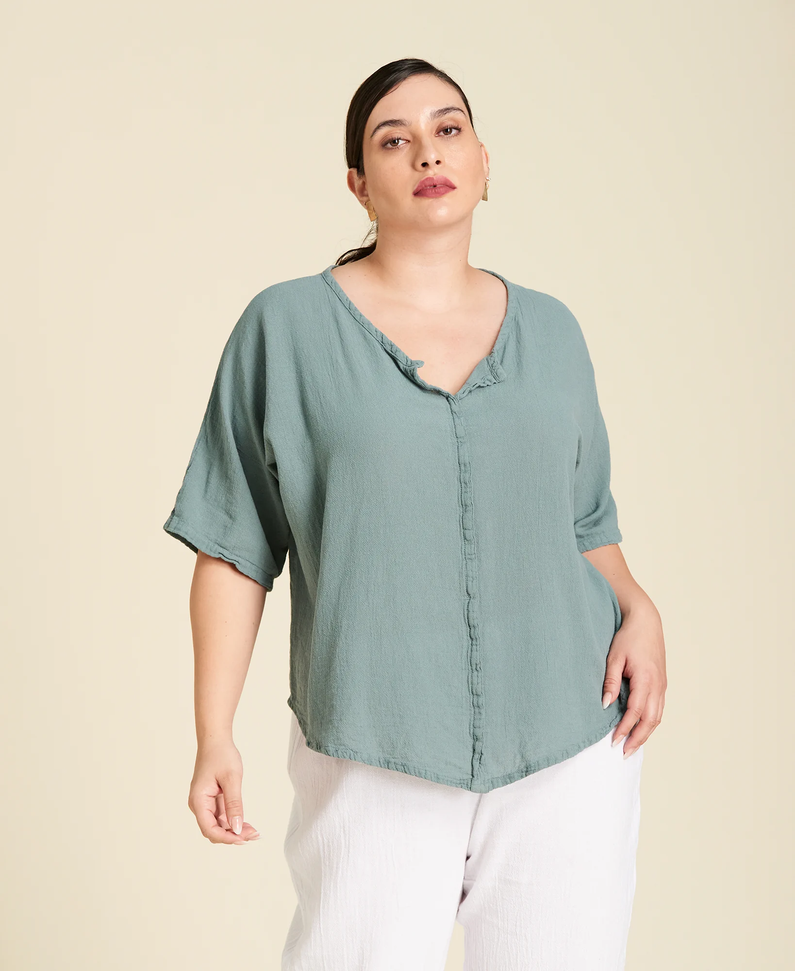 Blusa corta de algodón con mangas ¾ Tiny color verde gris