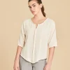 Blusa corta de algodón con mangas ¾ Tiny color hueso