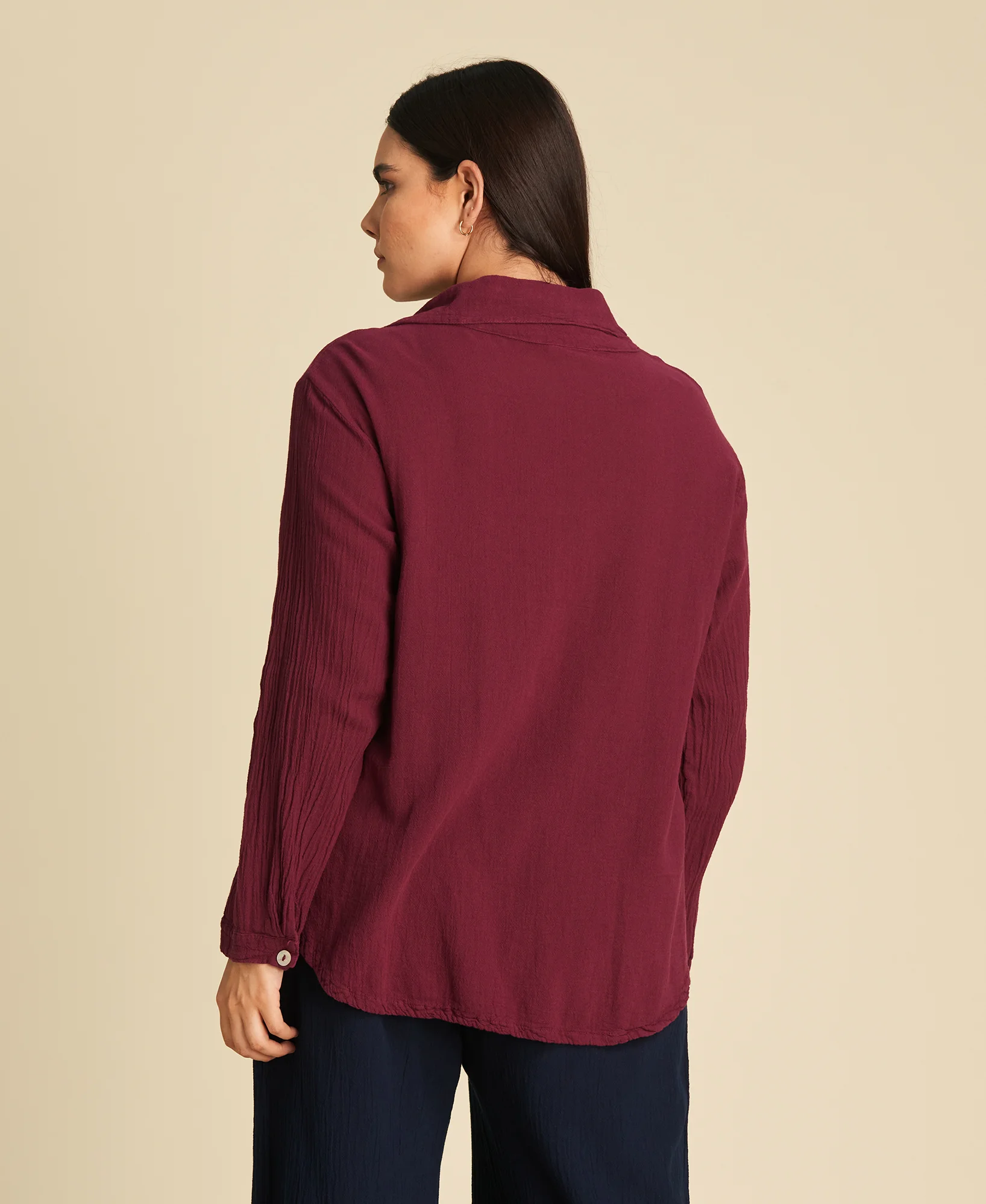 Camisa básica de algodón Josephine Beet