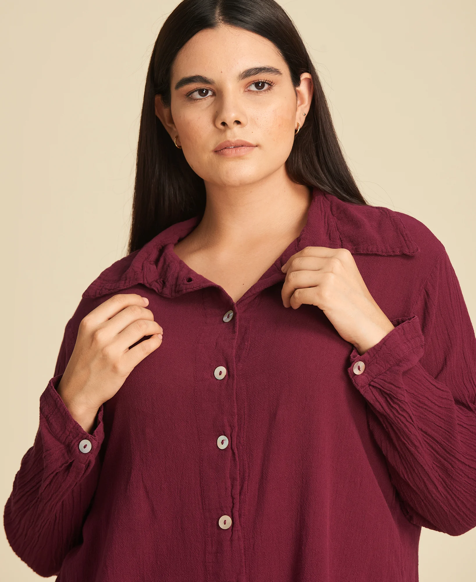 Camisa básica de algodón Josephine Beet