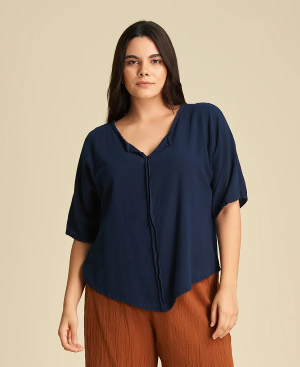 Blusa corta de algodón con mangas ¾ Tiny en color Sapphire