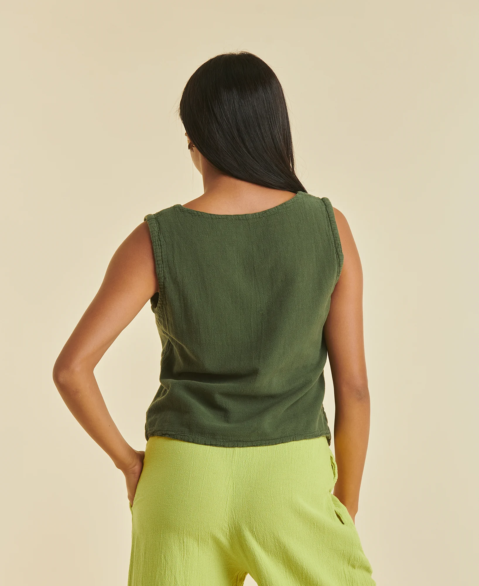 larissa_laurel_4 Larissa