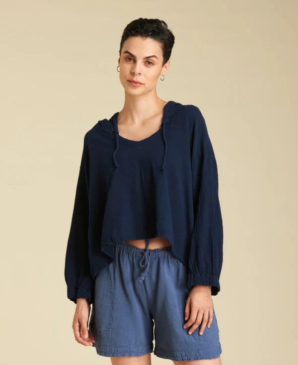 Blusa amplia con capucha Rosalind