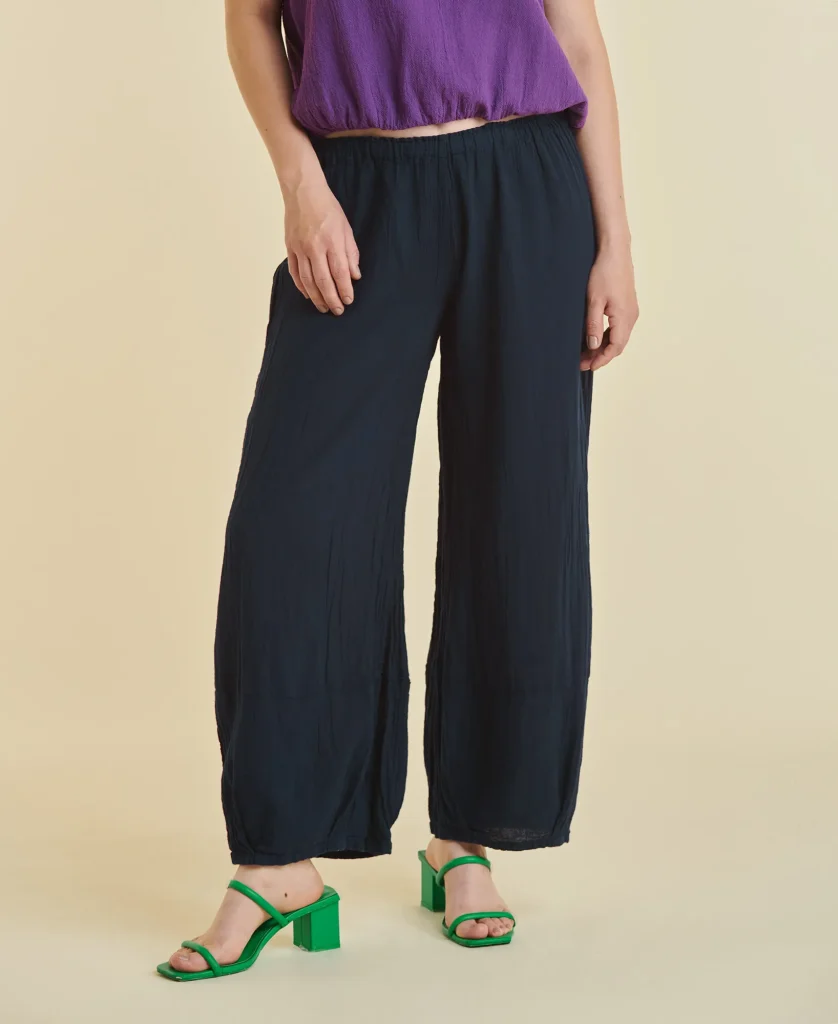 savannah_sapphire_2-1-838x1024-1.webp Savannah