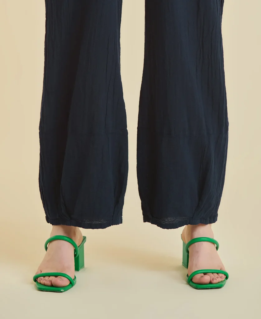 savannah_sapphire_5-1-838x1024-1.webp Savannah